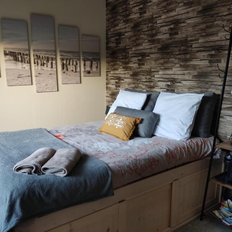 chambre indépendante - Chambre Double avec Salle de Bains Privative - 17