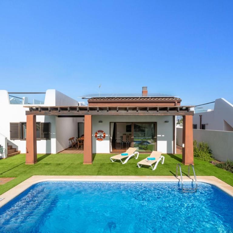 Villa Fakay by Villa Plus - Villa - 11