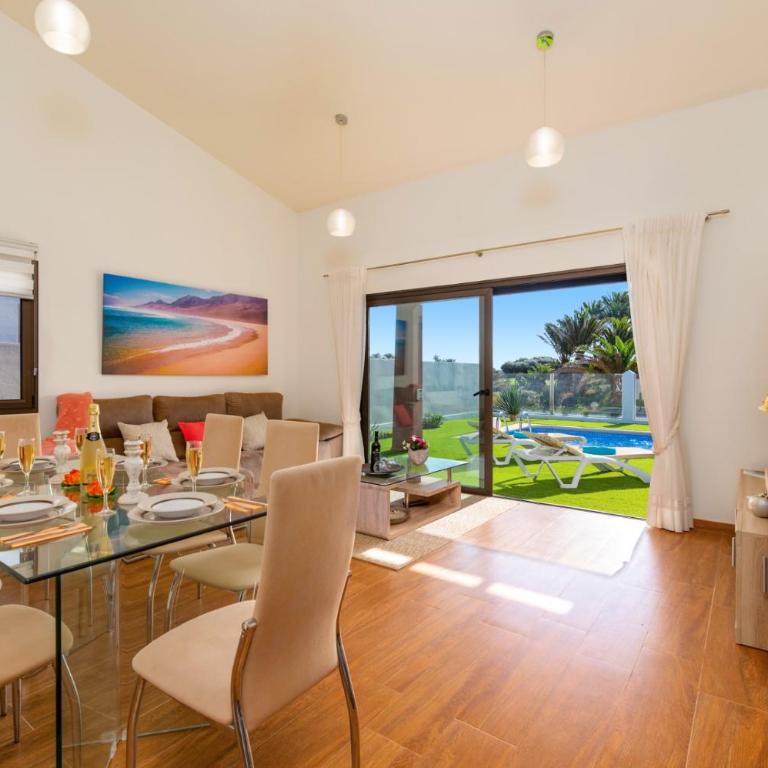 Villa Fakay by Villa Plus - Villa - 5