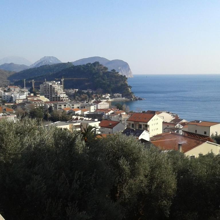 Oro Apartments - Two-Bedroom Apartment with Sea View - 5