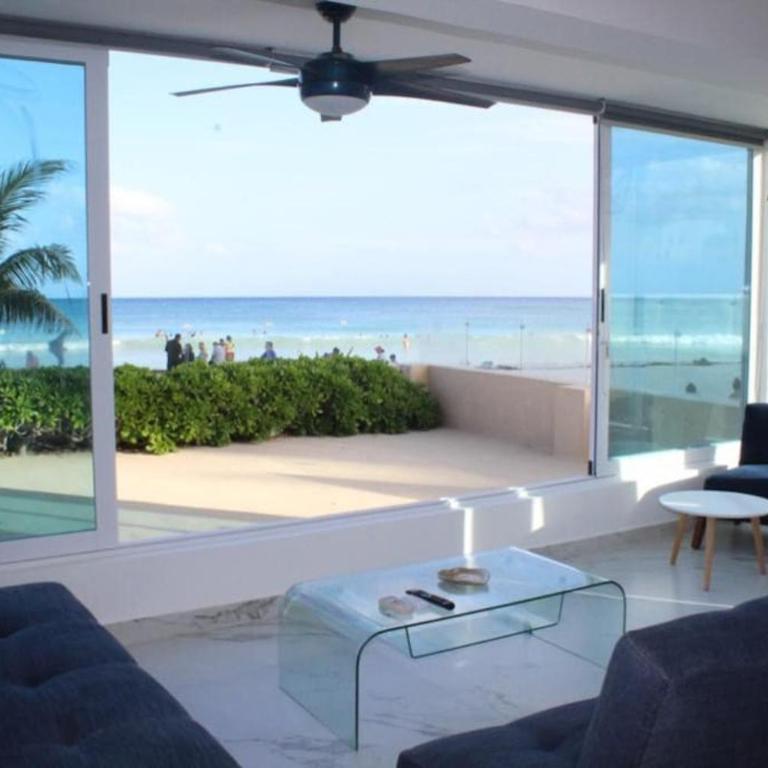 Beach Front Renewed Apartment - One-Bedroom Apartment - 1