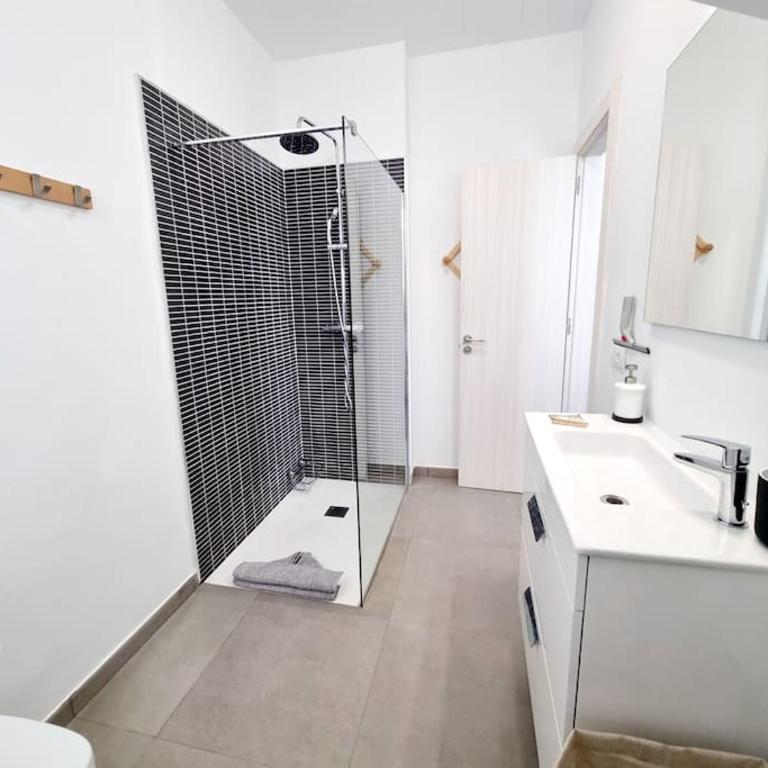 Luxury Villa Zen - Three-Bedroom Villa - 12