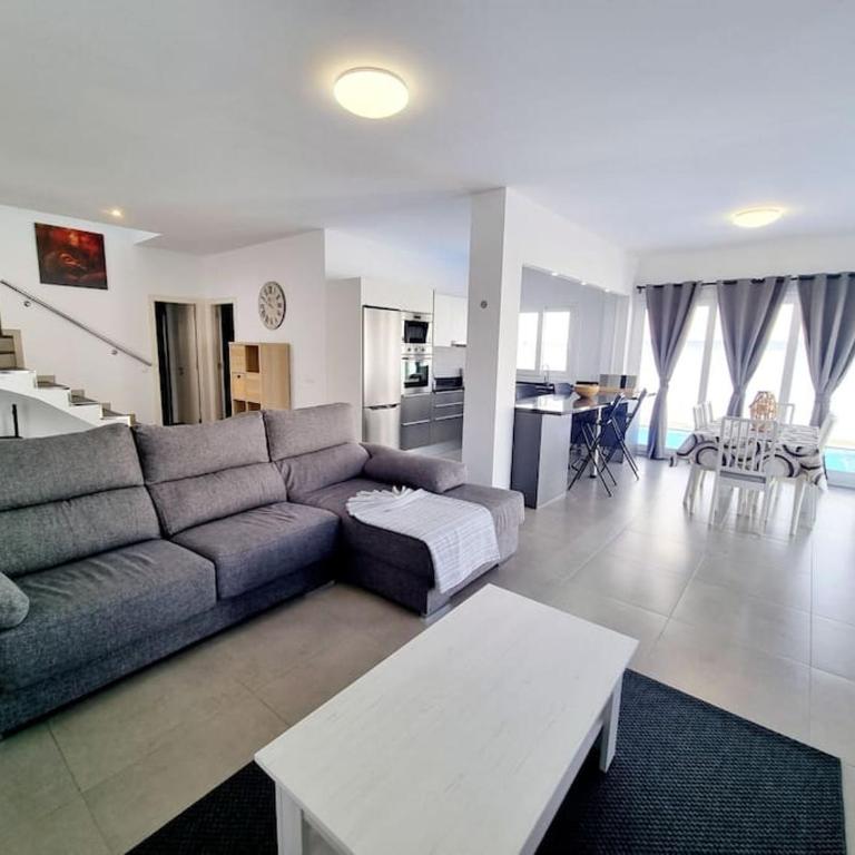 Luxury Villa Zen - Three-Bedroom Villa - 19