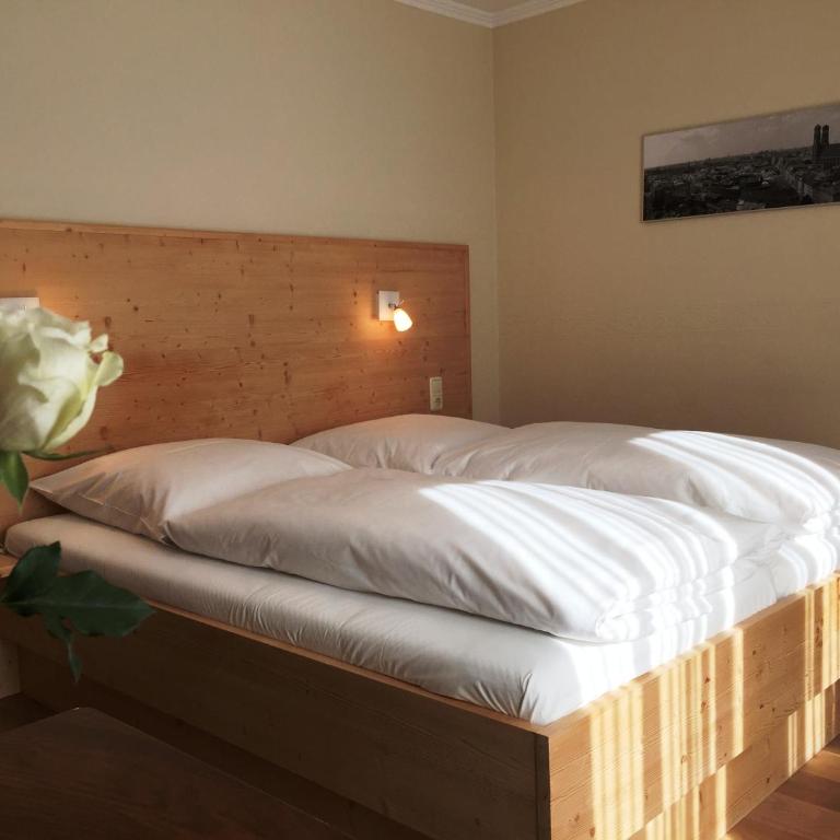 Hotel Sollner Hof - Standard Doppelzimmer - 11