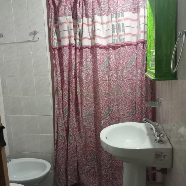 Descanso cordillerano llano blanco - Habitación Cuádruple con baño - 2