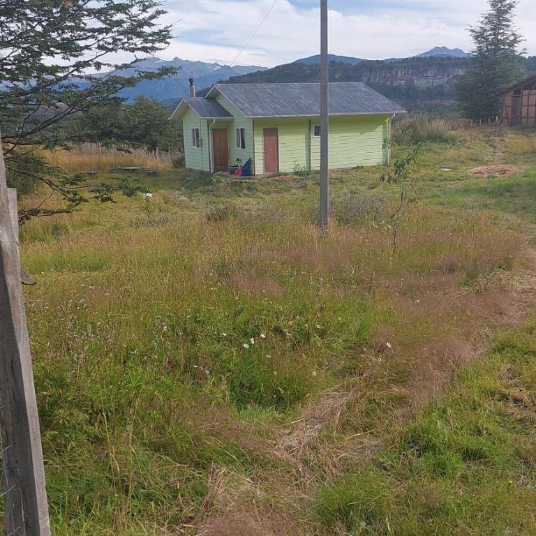 cabaña a 13 km de coyhaique camino lago atravesado, últimos 300 metros para vehículos 4x4 - Casa con 1 dormitorio - 3