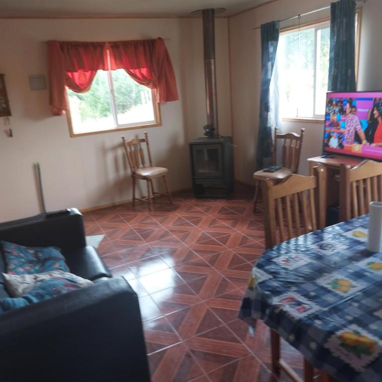 cabaña a 13 km de coyhaique camino lago atravesado, últimos 300 metros para vehículos 4x4 - Casa con 1 dormitorio - 9