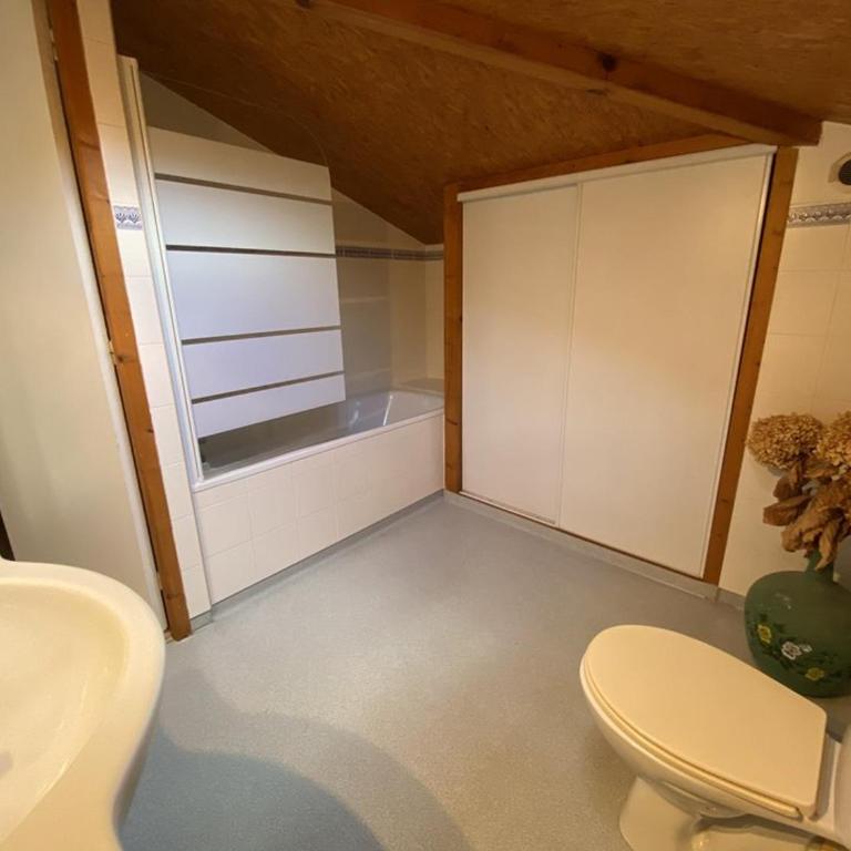 Villa 3 chambres avec parking et accès piscine - FR-1-413-106 - Villa - 2