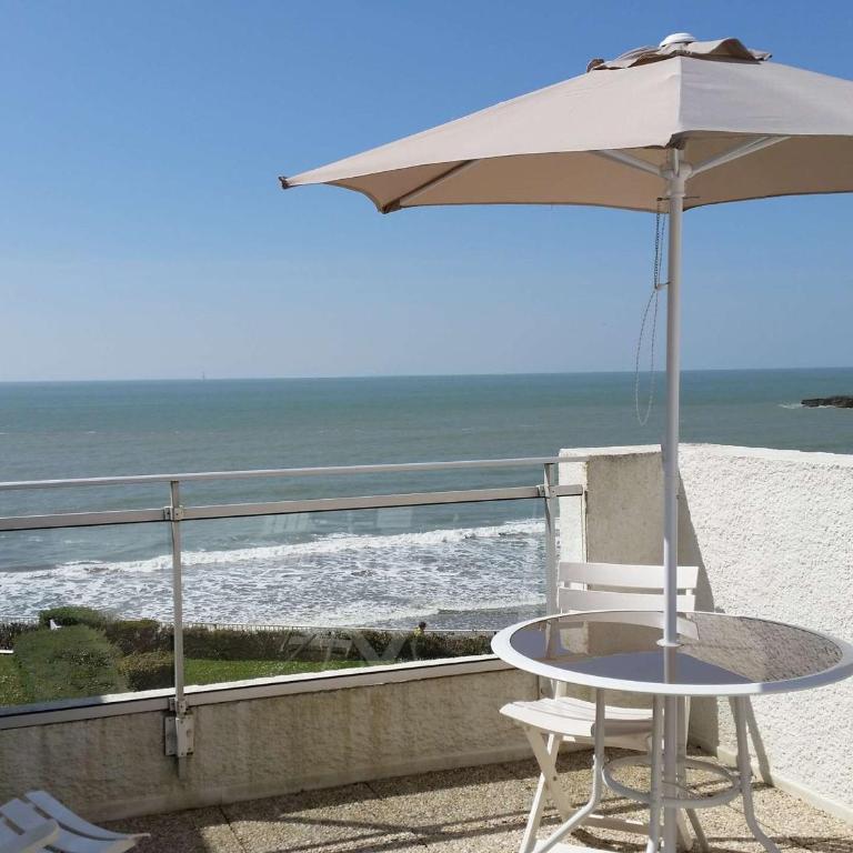 Appartement 4 personnes proche centre ville de Royan avec terrasse et parking privé - FR-1-494-88 - Apartamento (4 adultos) - 8