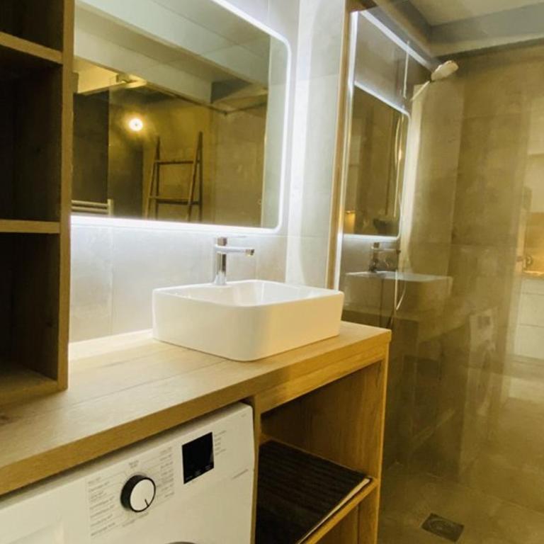 Villa Patio proche Océan, Terrasse, Piscine et Parking Privé - FR-1-413-174 - Villa - 5