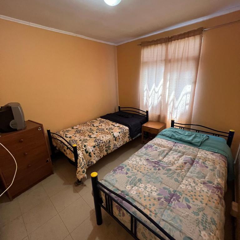 HOSPEDAJE DA VINCI, economico - Double Room with Shared Bathroom - 1