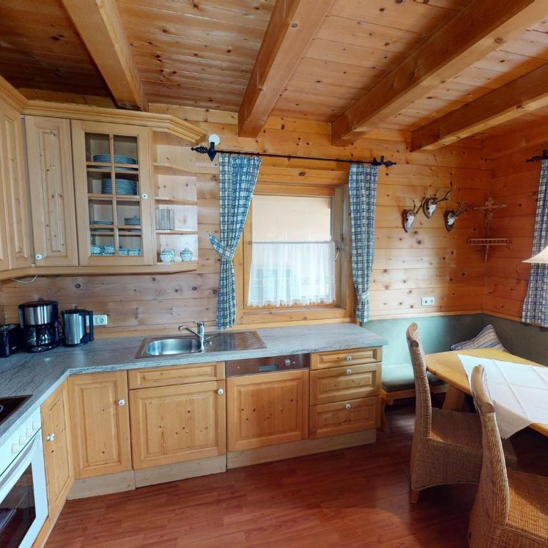 Chalet in Wildkogel near Ski Slopes & Pool - Superior Chalet - 18