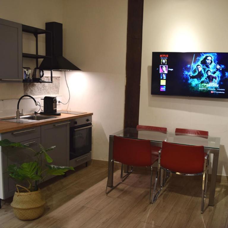Opera Suites Fidelio , cozy studio in the very center of Madrid - Apartamento de 1 dormitorio - 18