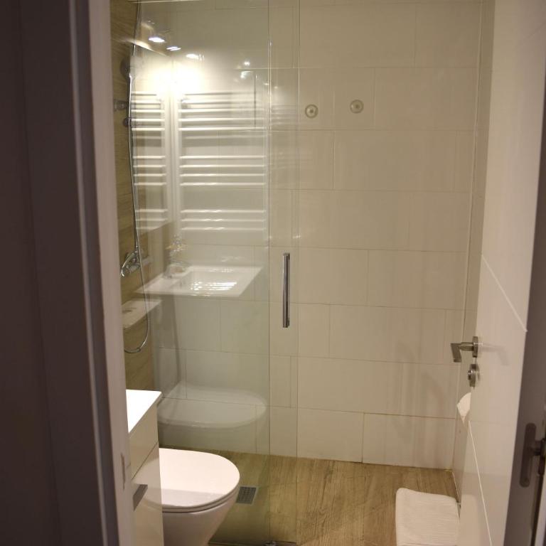 Opera-Suites Luxury La boheme, in the very center of Madrid. - Apartamento de 2 dormitorios - 24