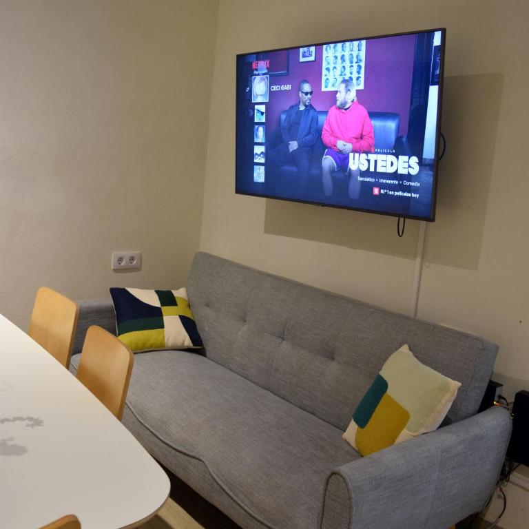 Opera-Suites Luxury La boheme, in the very center of Madrid. - Apartamento de 2 dormitorios - 25
