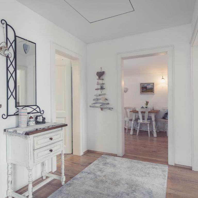 Haus Victoria - Apartamento con balcón - 17