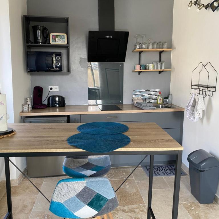 Studio de charme le Clos de l'Etang + place de parking - Monolocale - 8