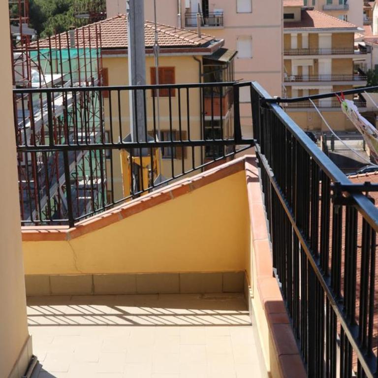 ROSSINI APARTMENT FRONTE MARE - Appartamento con 2 Camere da Letto - 15