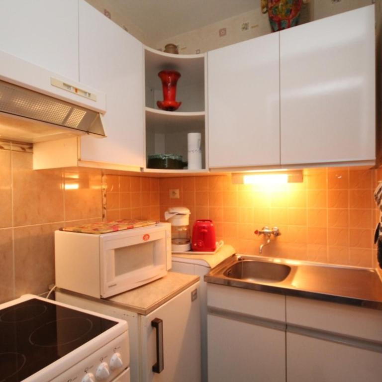 Charmant T2 avec balcon exposé Ouest, parking privé, au Mont-Dore, proche centre et Thermes - FR-1-608-190 - Apartment (4 Adults) - 3