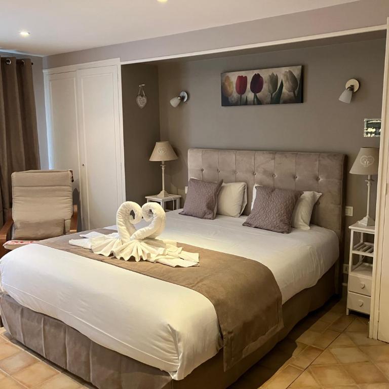 Hôtel de la Côte Fleurie - Chambre Familiale avec Terrasse - 1