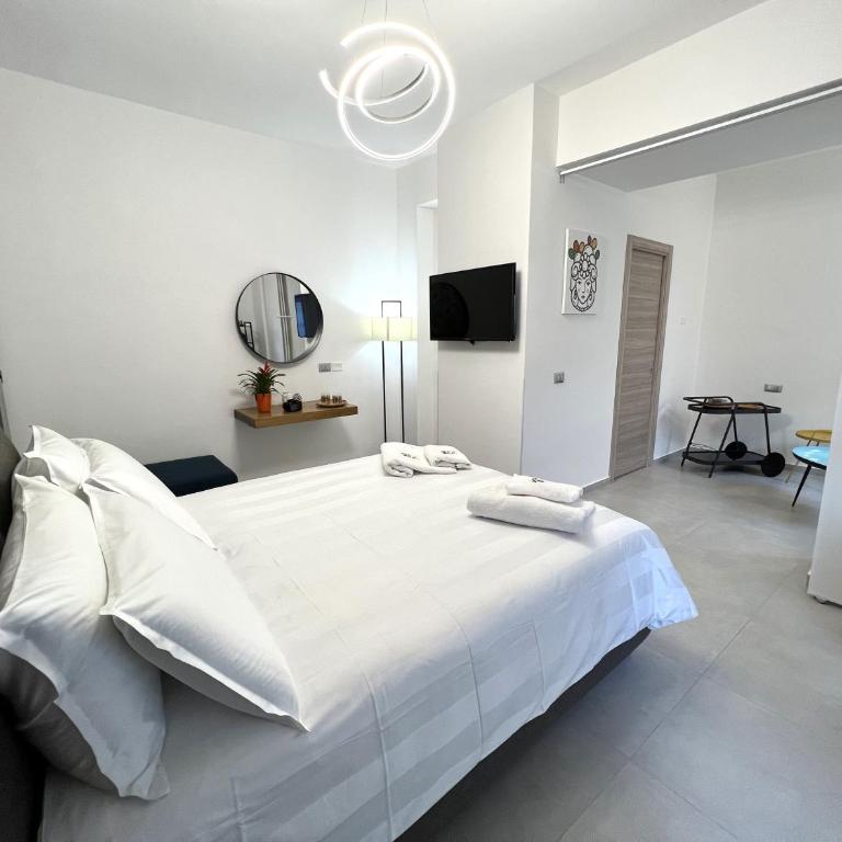 Sikelia Superior Rooms Milazzo - Camera Matrimoniale con Terrazza - 35