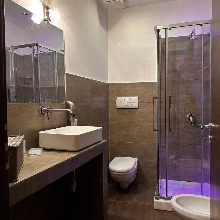 Marilù - Double Room with Balcony - 5