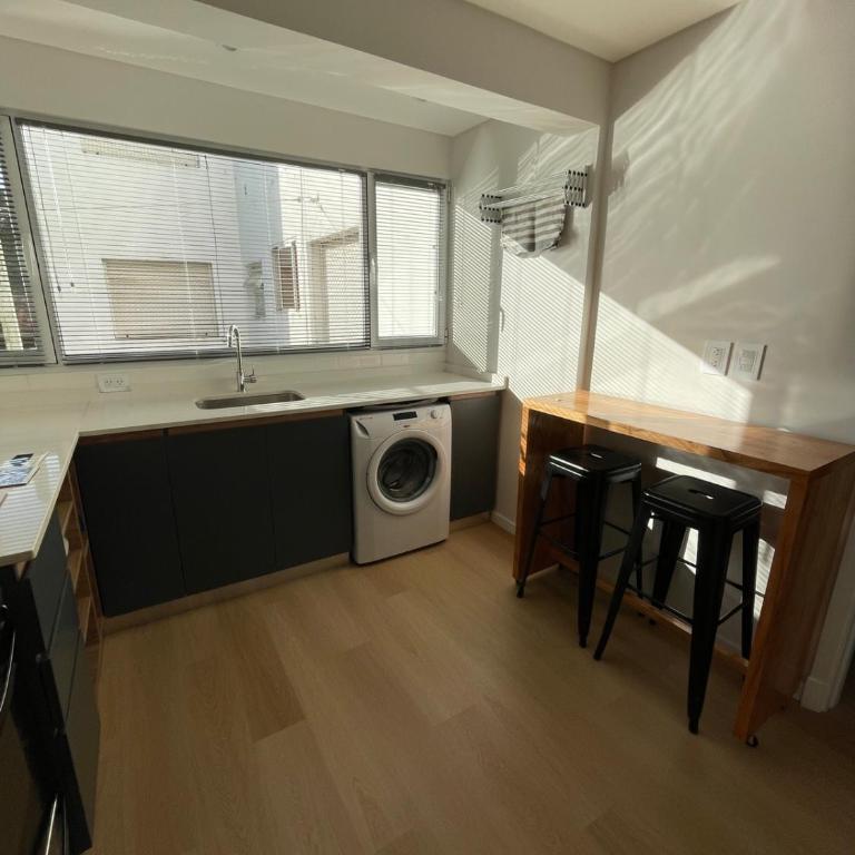 Dos ambientes en Playa Grande totalmente renovado - Apartamento de 1 dormitorio - 9