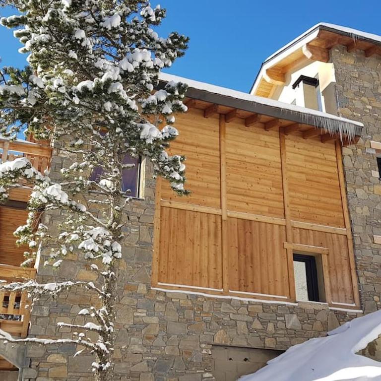 Chalet Luxe spacieux, Piscine chauffée, vue lac et montagnes, proximité immédiate pistes - Superior Chalet - 30