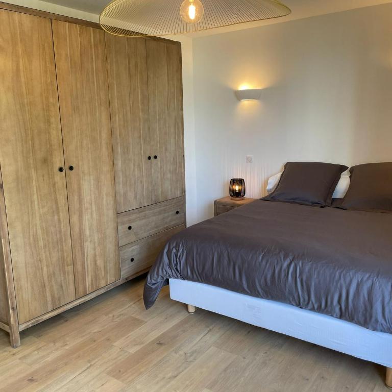 Magnifique appartement climatisé de 87m², à 100m de la plage - Appartement 2 Chambres - 13