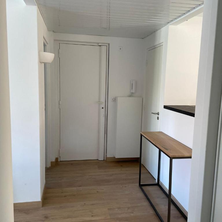 Magnifique appartement climatisé de 87m², à 100m de la plage - Appartement 2 Chambres - 23