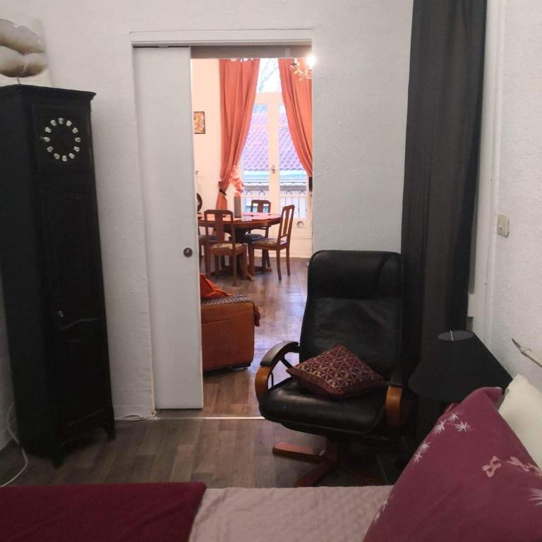 Au QUATRE, 2em étage centre historique - Appartement - 16
