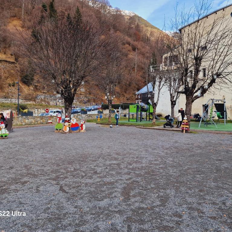 Ecueil des Neiges - Four-Bedroom House - 30