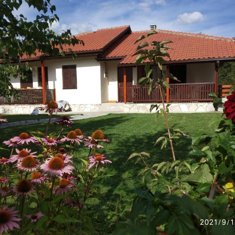 Bjelasica Home - Kuća sa 3 Spavaće Sobe - 40