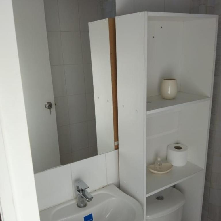 La Casa Blanca Departamento 2 piscina temperada - Two-Bedroom Apartment - 20