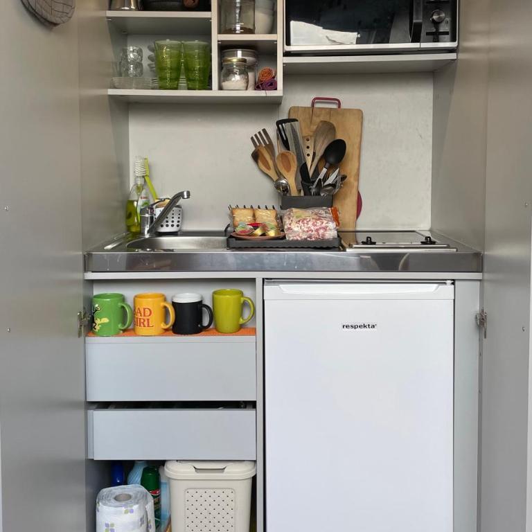 Delizioso attico privato, comfort, cool. - Appartamento con 1 Camera da Letto - 3