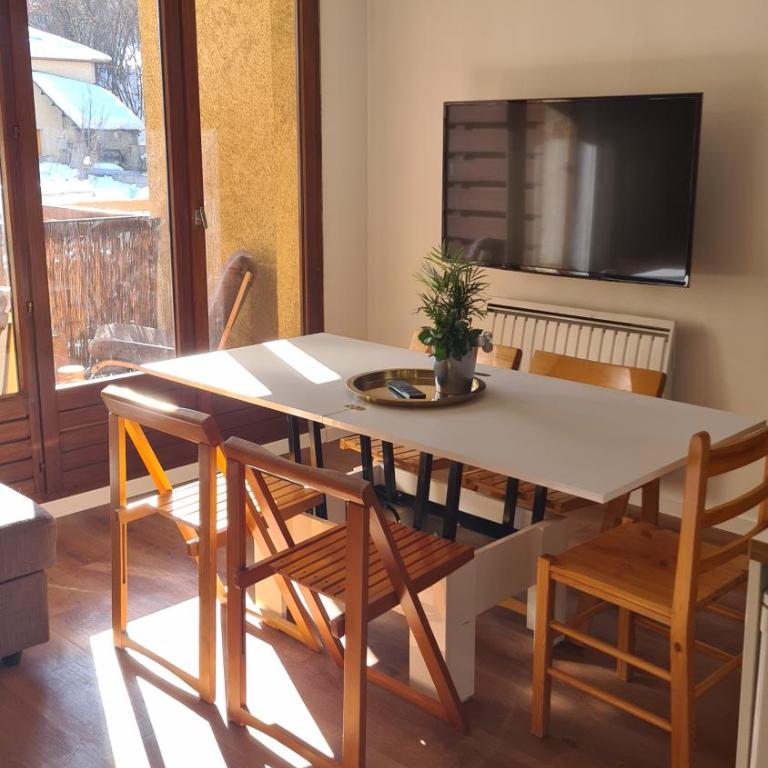 Agréable studio - Appartement 1 Chambre - 8