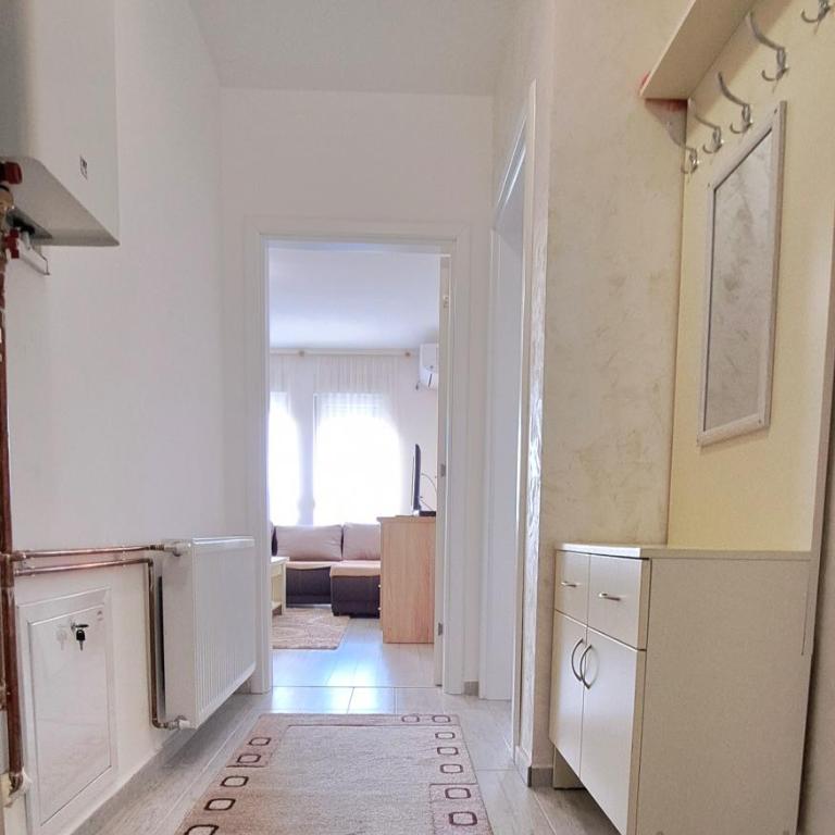 Djuka - One-Bedroom Apartment - 7