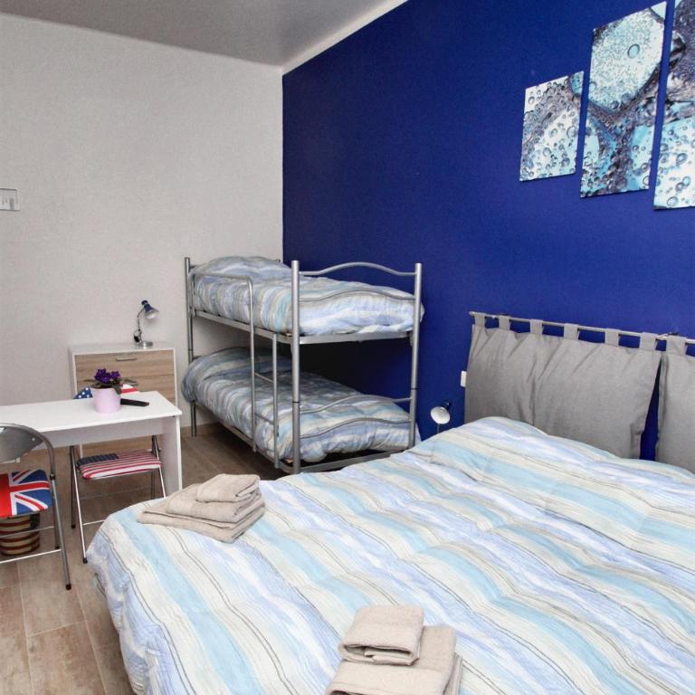 B&B Il Rosso e il Blu - Camera Familiare - 1