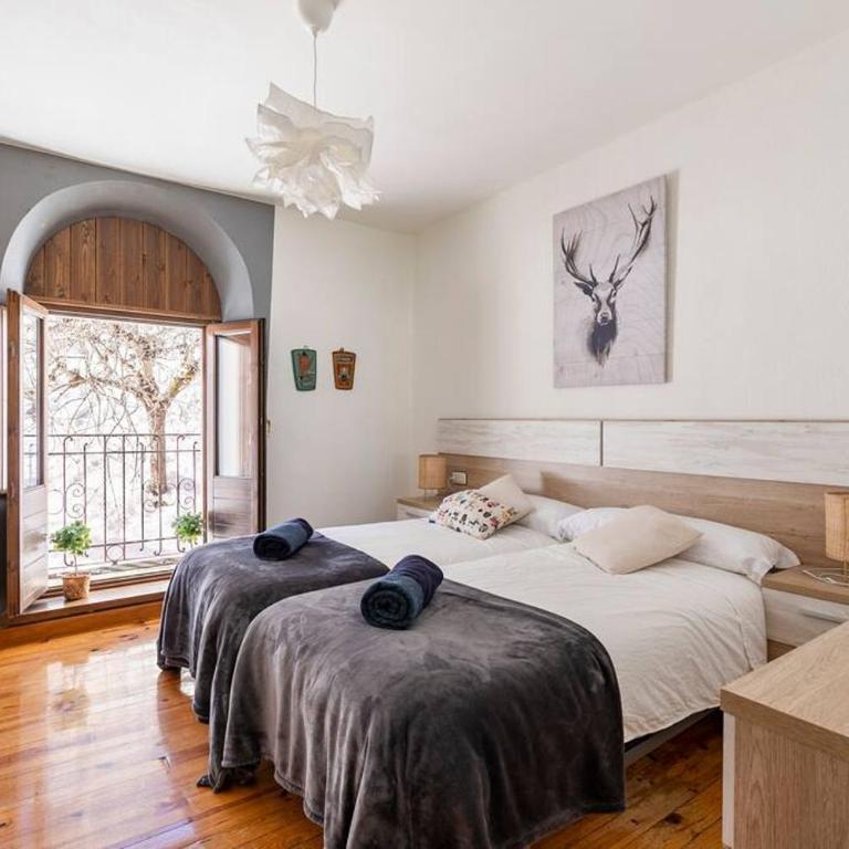 Espectacular apartamento reformado en edificio histórico, con WIFI - Appartement 2 Chambres - 2