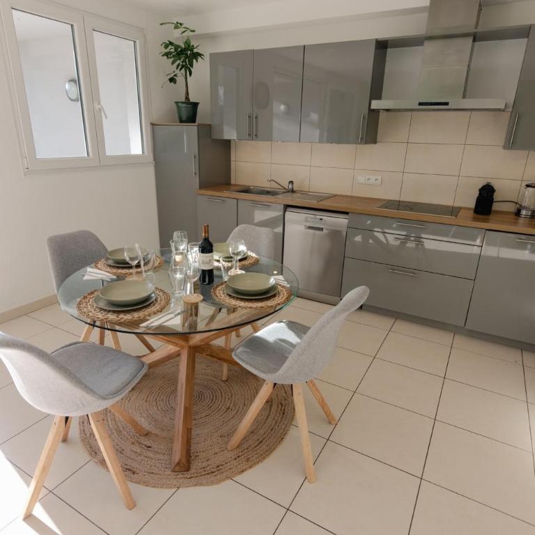 Cozy Nest By the Zoo - Appartement 2 Chambres - 30