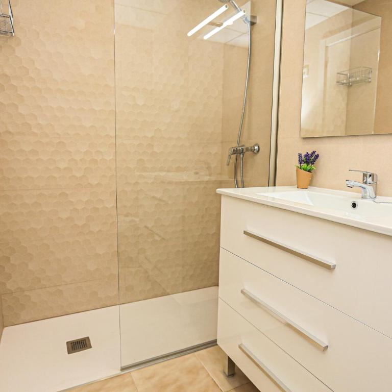 LITORAL COSTA DORADA - REGATA Only families - Apartamento de 2 dormitorios - 23