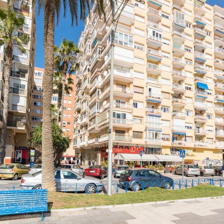 Bright beachfront apartment - One-Bedroom Apartment - 12