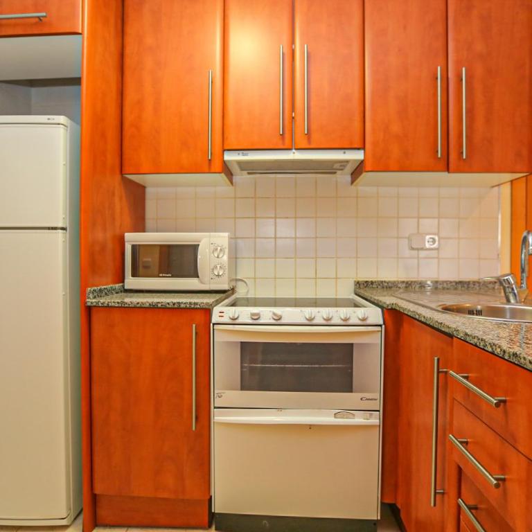LITORAL COSTA DORADA - MILLET Only familias - Apartamento de 2 dormitorios - 14