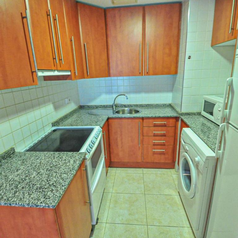 LITORAL COSTA DORADA - MILLET Only familias - Apartamento de 3 dormitorios - 8