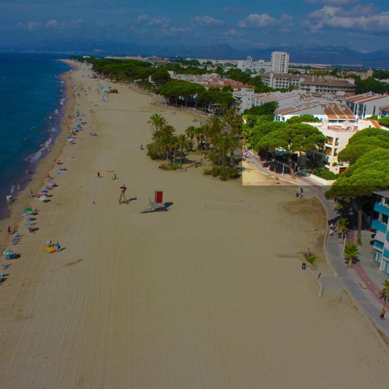 LITORAL COSTA DORADA - PLAYMAR Only families - Apartment - 6