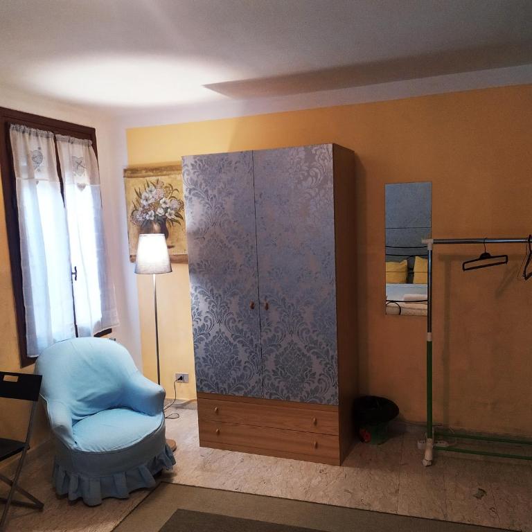 Zen Accommodations Rialto - Camera Matrimoniale con Bagno in Comune - 16