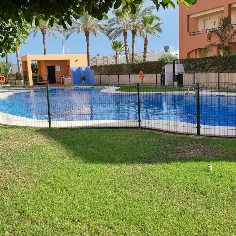 Apartamentos Paraiso de Vera Playa, Ed Tahiti bajo H, a pie de la playa, vistas piscina - Apartamento con vistas a la piscina - 27