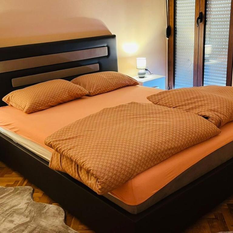 Majdini Clock Tower Apartman - Apartman sa 2 Spavaće Sobe - 2