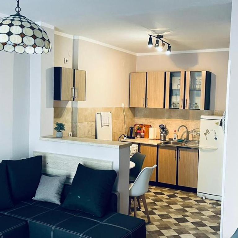 Majdini Clock Tower Apartman - Apartman sa 2 Spavaće Sobe - 4