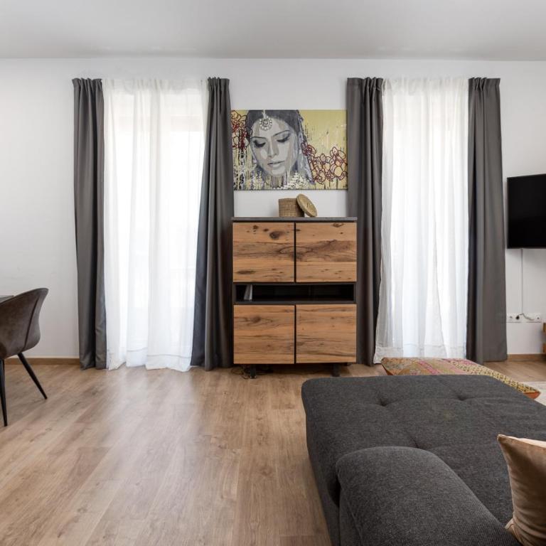 Pinzon Studios & Penthouse - Penthouse Apartment - 8